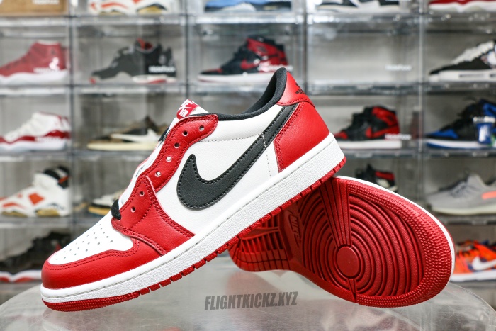 Air Jordan 1 Low OG “Chicago” 2025 (A1)