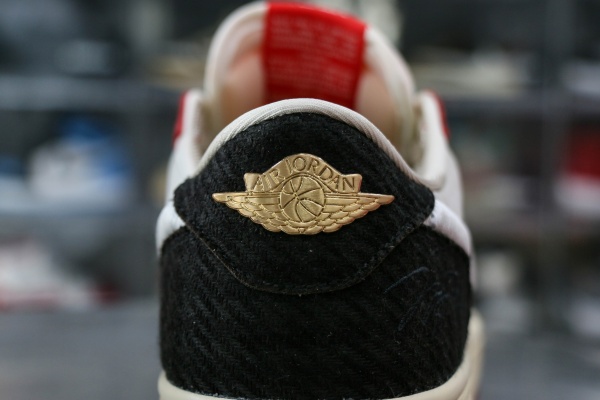 Trophy Room X Jordan 1 Retro Low OG SP 'Home' 2024（A1）
