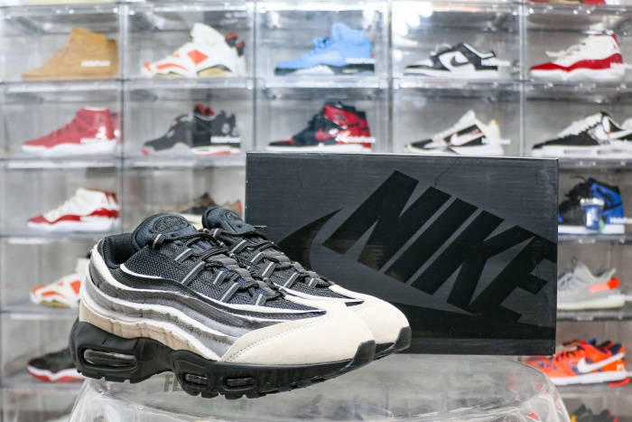 Comme Des Garcons X Air Max 95 Grey