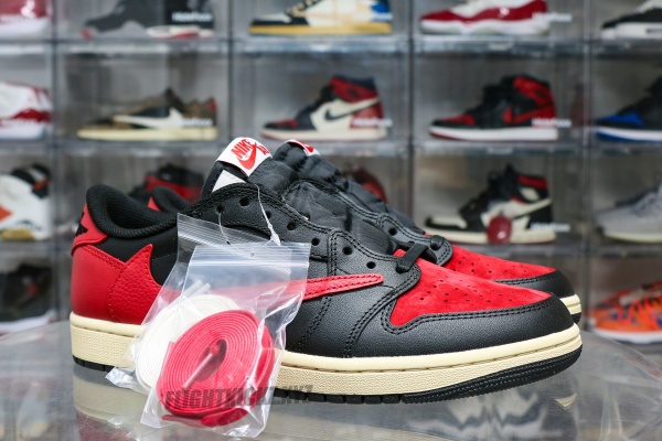 Travis Scott x Air Jordan 1 Low  Bred Concept