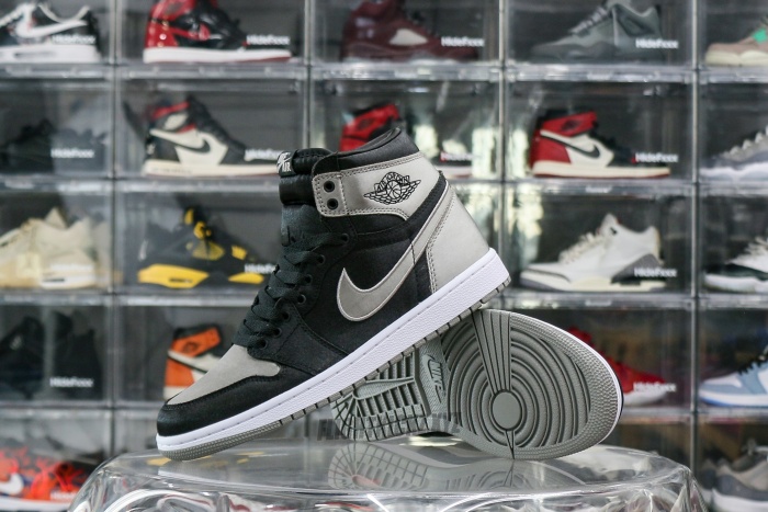 Air Jordan 1 Retro High OG Satin Shadow WMNs 2024