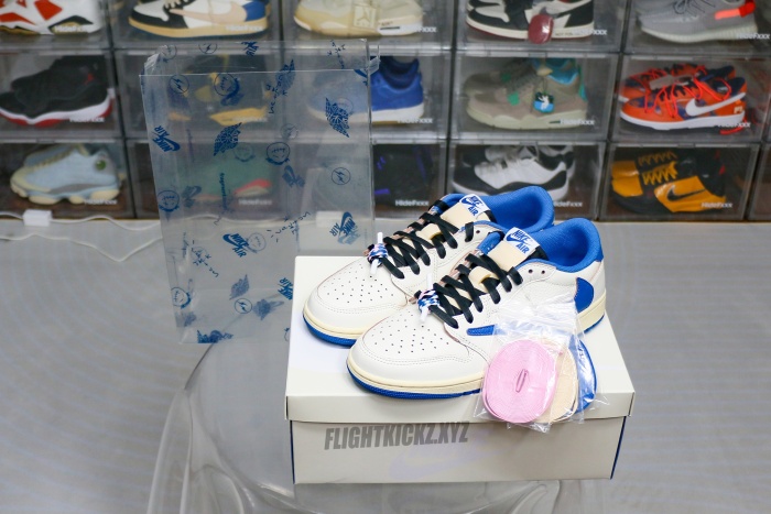 US Warehouse: Travis Scott x Fragment x Air Jordan 1 Low OG ( A1)