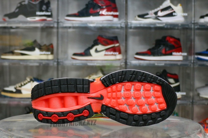 Air Max DN SE Cyber Bright Crimson