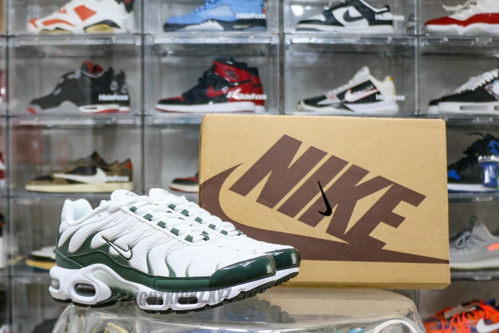 Nike Air Max Plus Premium 'White/Vintage Green'