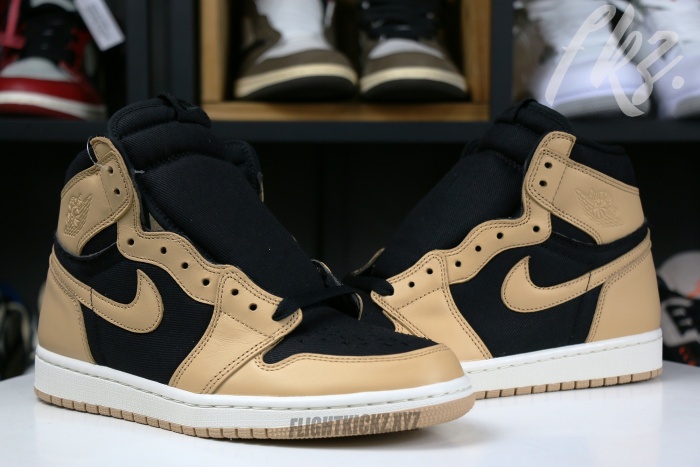 Air Jordan 1 Retro High OG 'Heirloom' 2022