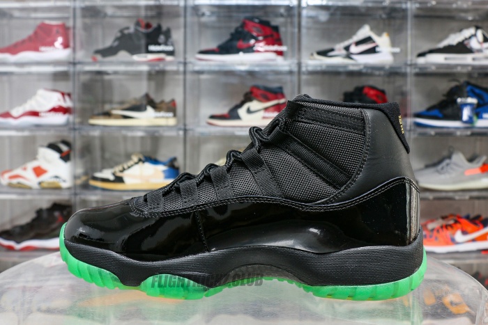 Nike Air Jordan 11 Retro Tropical 2025