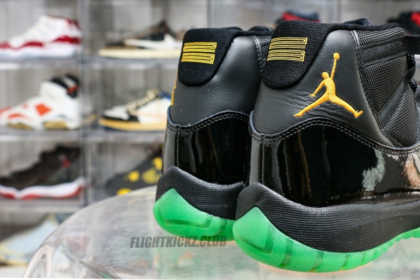 Nike Air Jordan 11 Retro Tropical 2025