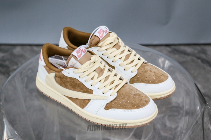 Travis Scott X Air Jordan 1 Low OG Sail / Muslin（A2 Batch)