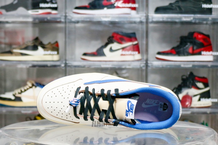 Travis Scott x Fragment x Air Jordan 1 Low OG （A1）