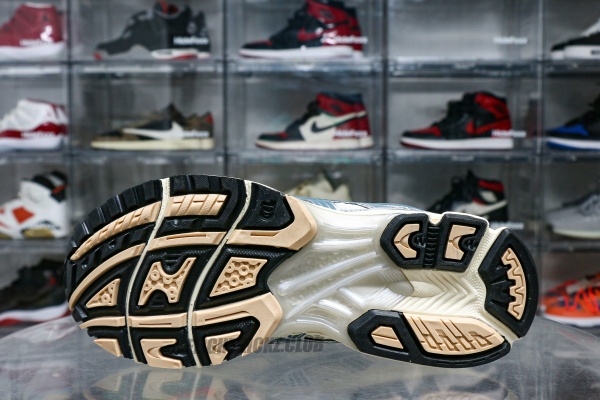 Gel-Kayano 14 Birch Pure Silver Teal Gold 2025