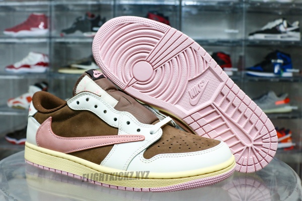 Travis Scott x Air Jordan 1 Low OG SP “Dark Pony/Pink Oxford”