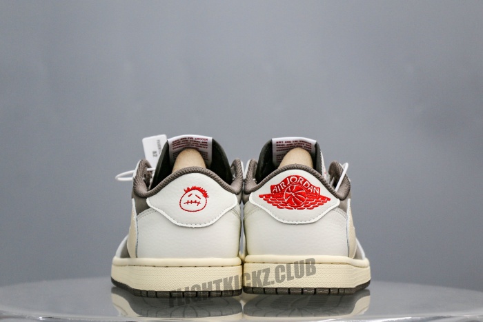 Travis Scott x Air Jordan 1 Low OG Reverse Mocha（A2 Batch)