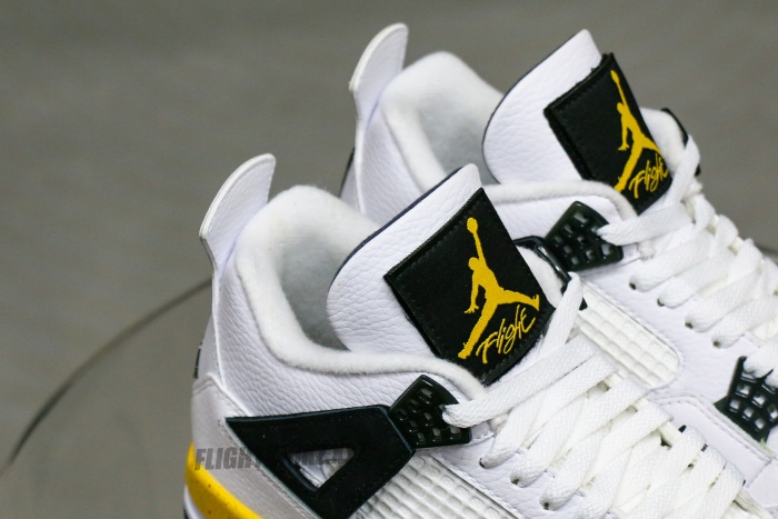 Jordan 4 Retro Tour Yellow / Rare Air 2026