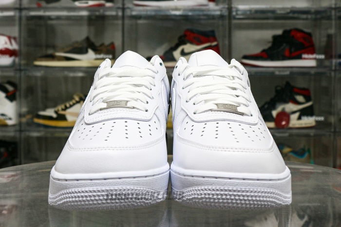 Suprem3 X Comme Des Garcons SHIRT X Air Force 1 Low Eyes
