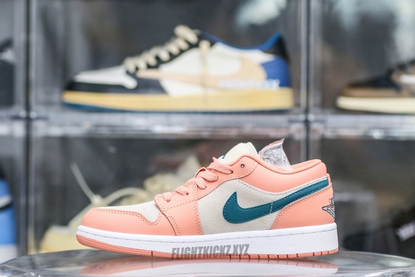 Wmns Jordan 1 Low Light Madder Root