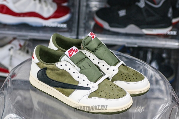 US Warehouse:Travis Scott x Air Jordan 1 ' Medium Olive' （A1）