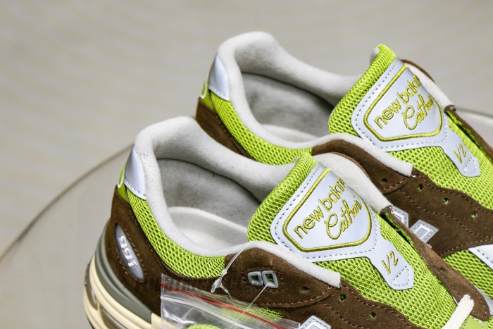 New Balance 991v2 MiUK Daniëlle Cathari x Kith Reverse Matcha