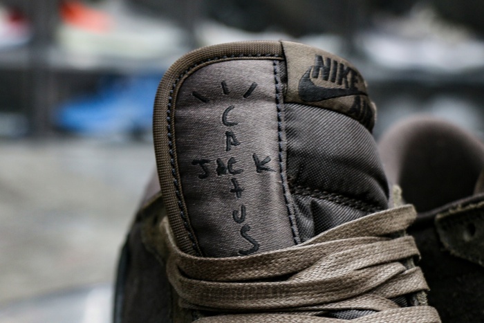 Travis Scott x Air Jordan 1 Low OG “Velvet Brown” GS（A1）