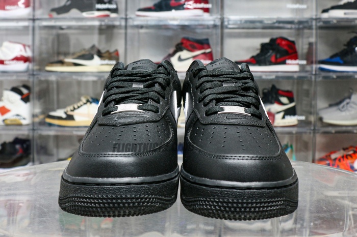 Supreme X Air Force 1 Low Box Logo Black White（ A1）