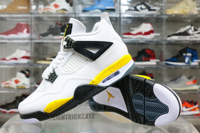 Jordan 4 Retro Tour Yellow / Rare Air 2026