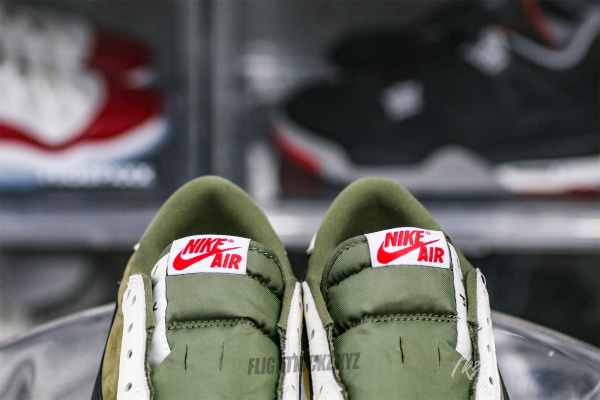 US Warehouse:Travis Scott x Air Jordan 1 ' Medium Olive' （A1）