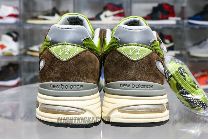New Balance 991v2 MiUK Daniëlle Cathari x Kith Reverse Matcha