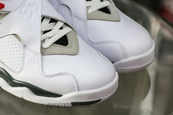 Jordan 8 Retro White True Red (2025)