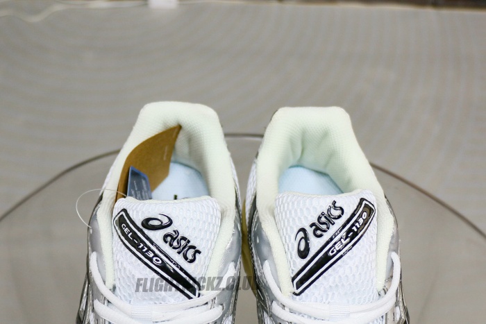 KITH × Asics Gel-1130  Cream/Scarab