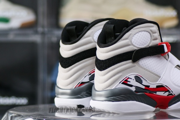 Jordan 8 Retro White True Red (2025)
