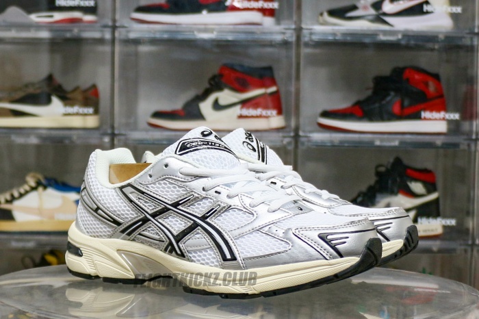 KITH × Asics Gel-1130  Cream/Scarab