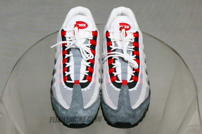 Undefeated x Nike Air Max 95  Tokyo - Fire Red （A1）