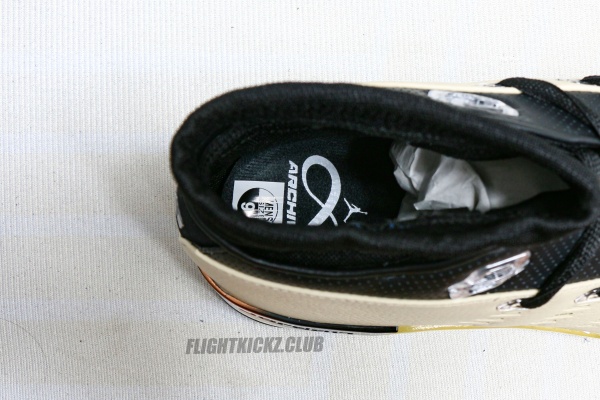 Jordan 17 Retro Low SP Infinite Archives 2025