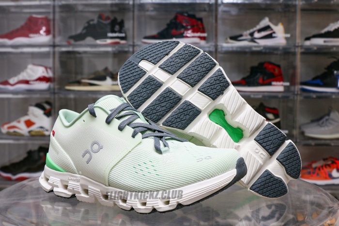 On Running Cloud X 4Aloe Honeydew