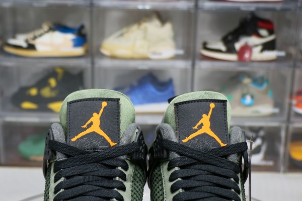 US Warehouse: Jordan 4 Retro OG SP Undefeated 2025 (A1 )