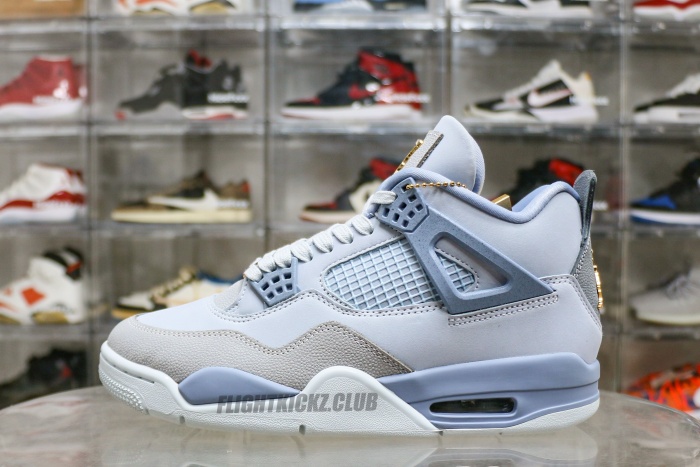 Air Jordan 4 UNC University Blue PE 2025 (A1)