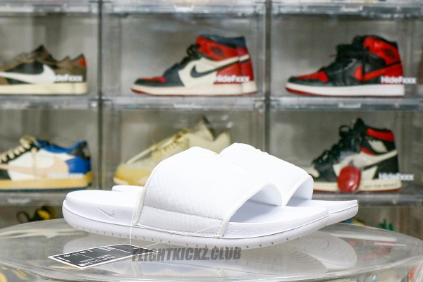 Nike Kobe Offcourt Slide Triple White(A1)