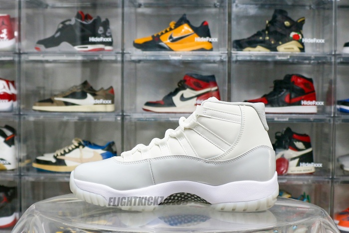 Air Jordan 11 Retro Grand Finale 2025 Sample WMNS