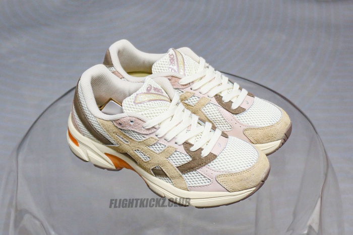 Asics Gel-1130 Birch Sand Peach