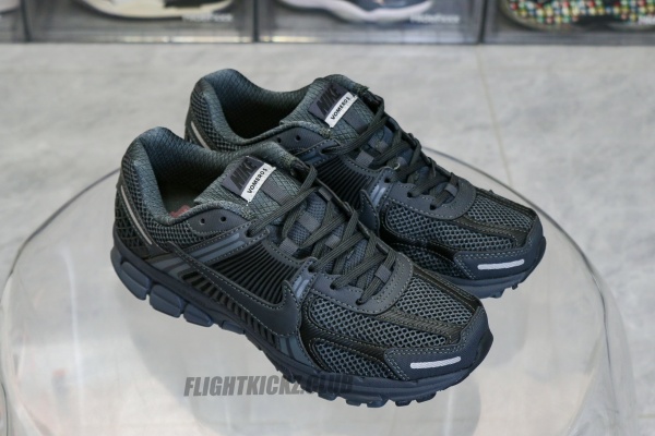 Nike Zoom Vomero 5 Anthracite 2019