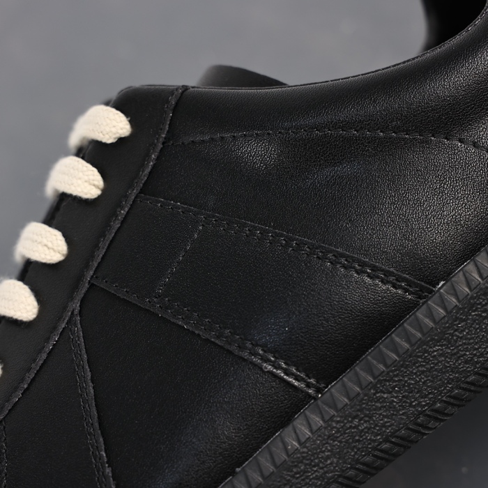 Maison Margiela MM6 Low Top 'Black Paint Splatter'
