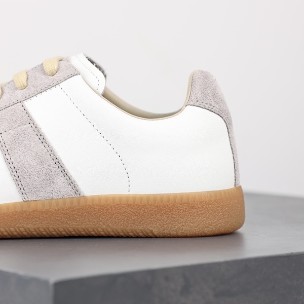 Maison Margiela Replica 'White Grey' 2019