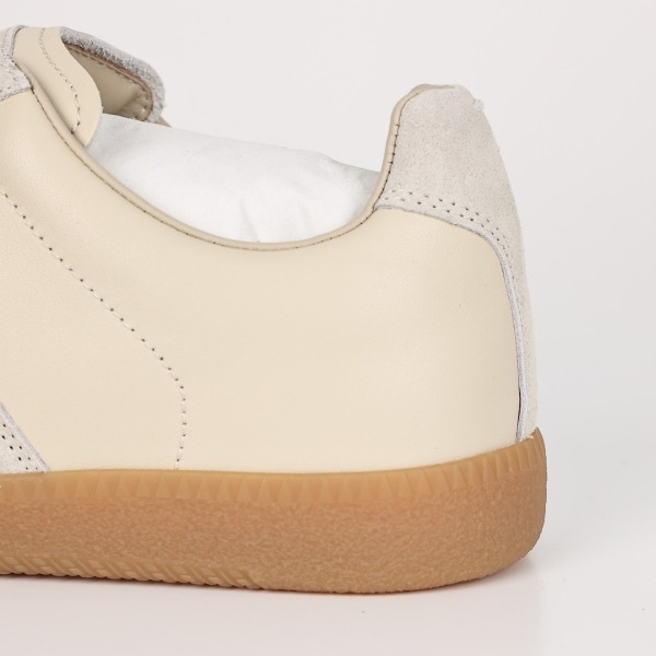 Maison Margiela Replica ’Beige Papyrus‘