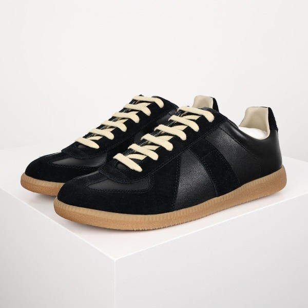 Maison Margiela Replica 'Black Gum'