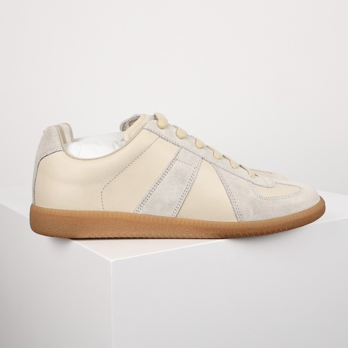 Maison Margiela Replica ’Beige Papyrus‘