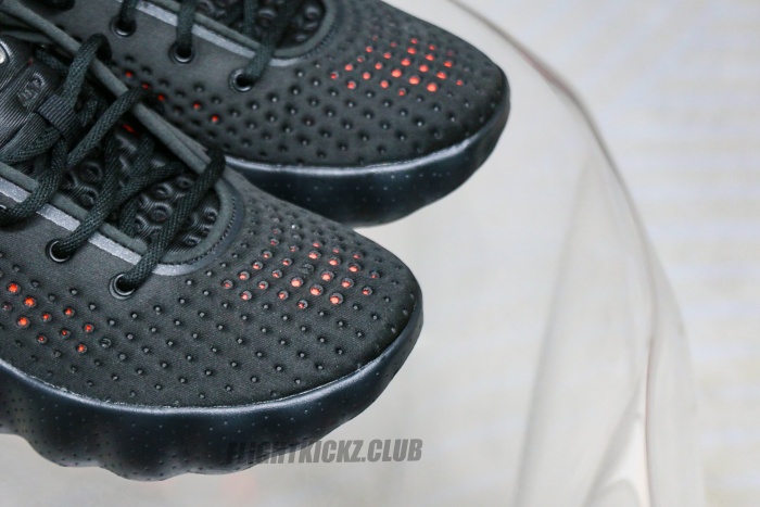 Nike Mind 002 Black Hyper Crimson