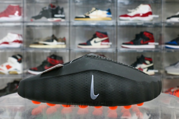 Nike Mind 001 Slide Black Hyper Crimson (A1)