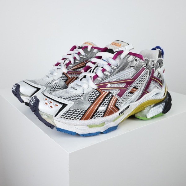 Balenciag* Runner Multicolor
