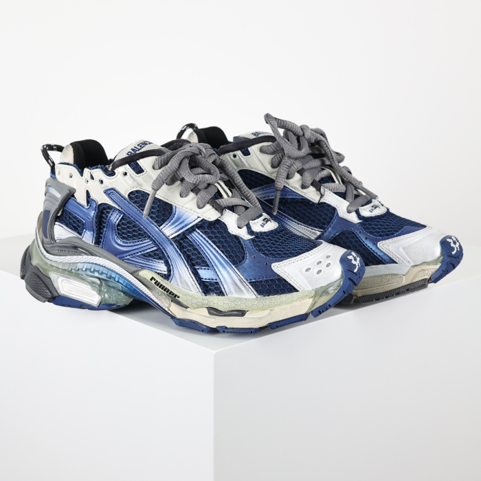 Balenciag* Runner Gradient White Navy Grey