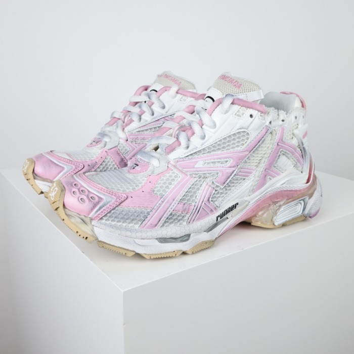 Balenciag* Runner Sneaker Pink White