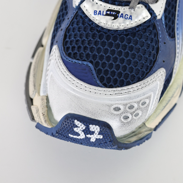 Balenciag* Runner Gradient White Navy Grey